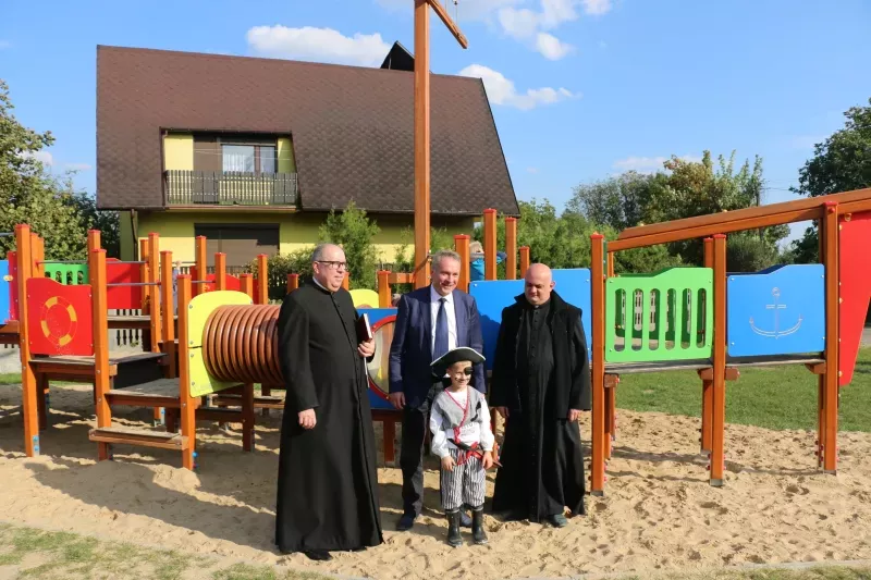 Poświęcenie placu zabaw Koszęcin 2018